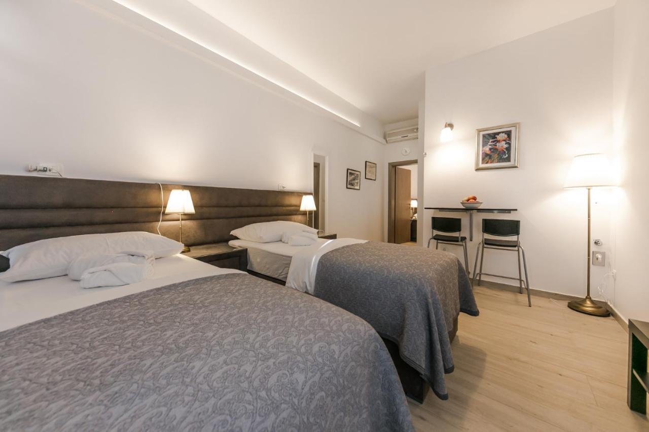Palomia B Apartment สปลิท ภายนอก รูปภาพ